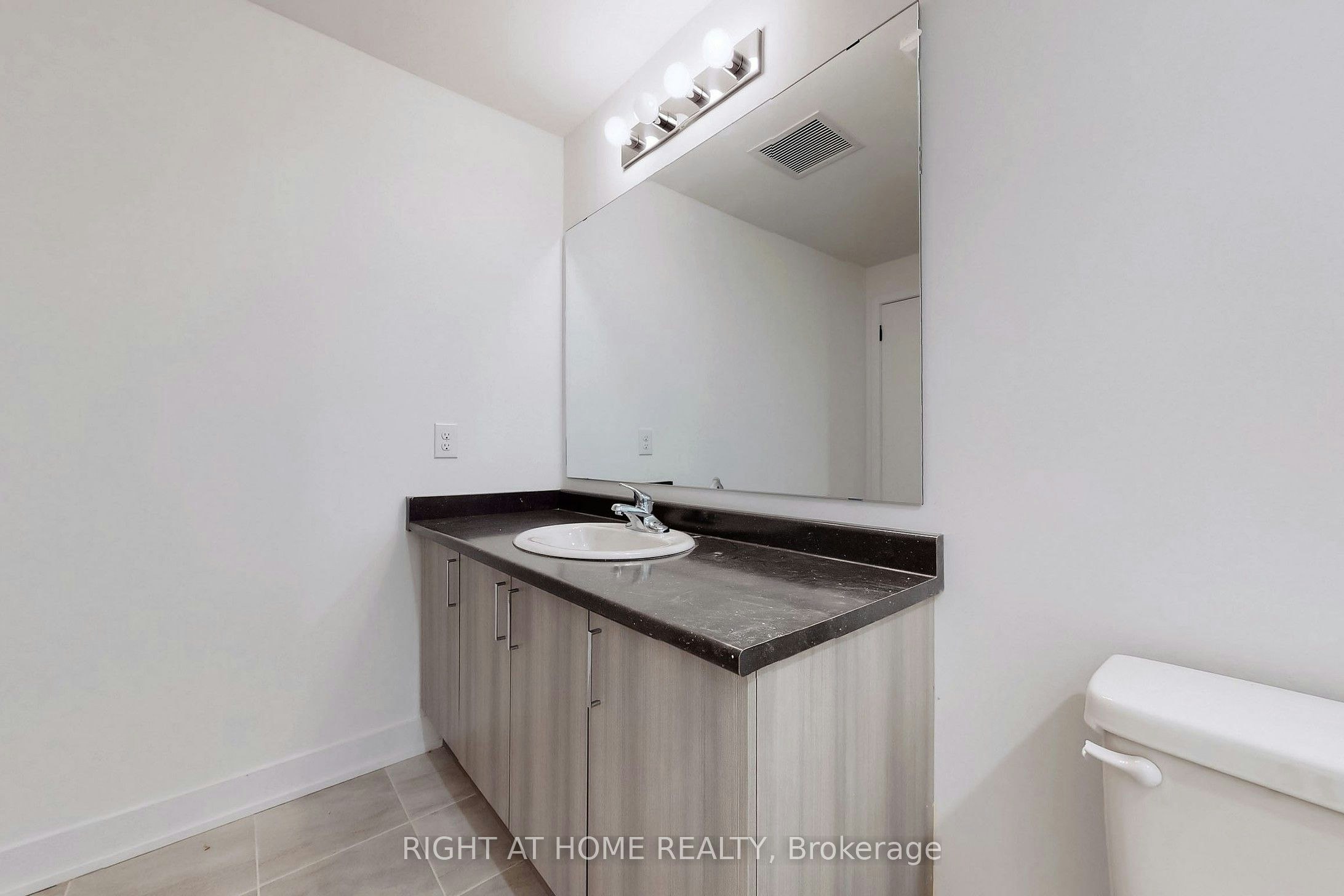 204-8 Culinary Lane, Barrie, ON, L9J 0T2 - 13