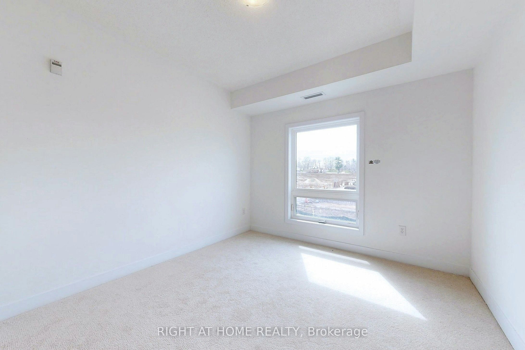 204-8 Culinary Lane, Barrie, ON, L9J 0T2 - 14