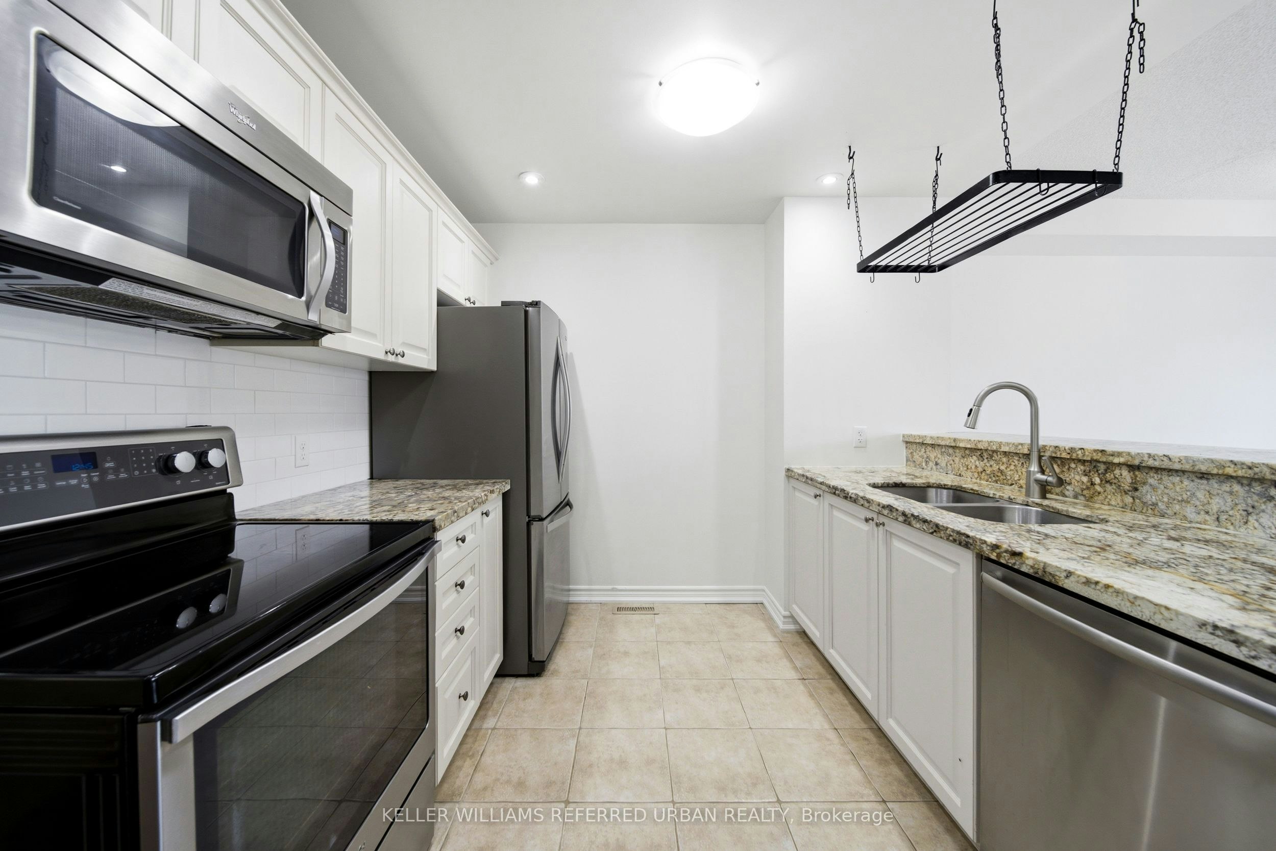 46-47 Southwoods Crescent, Barrie, ON, L4N 9P8 - 12