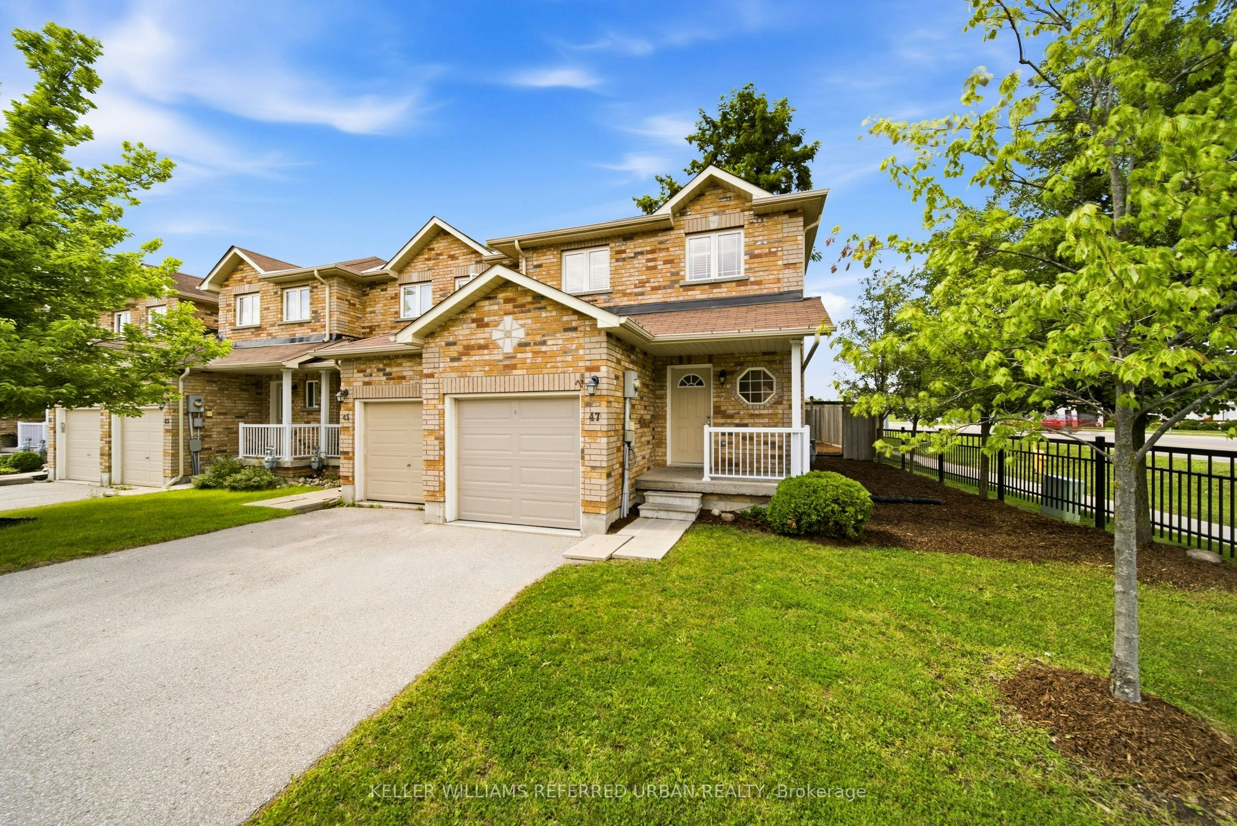 46-47 Southwoods Crescent, Barrie, ON, L4N 9P8 - 2