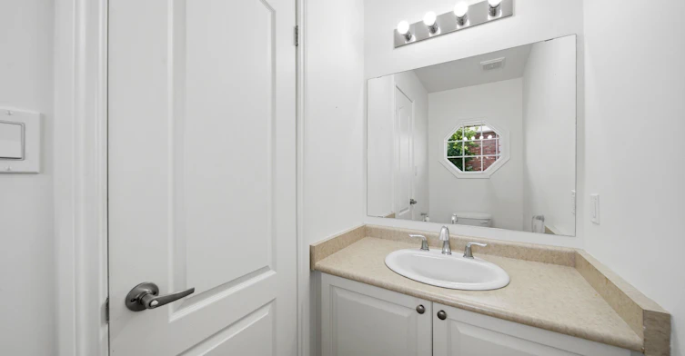 46-47 Southwoods Crescent, Barrie, ON, L4N 9P8 - 8