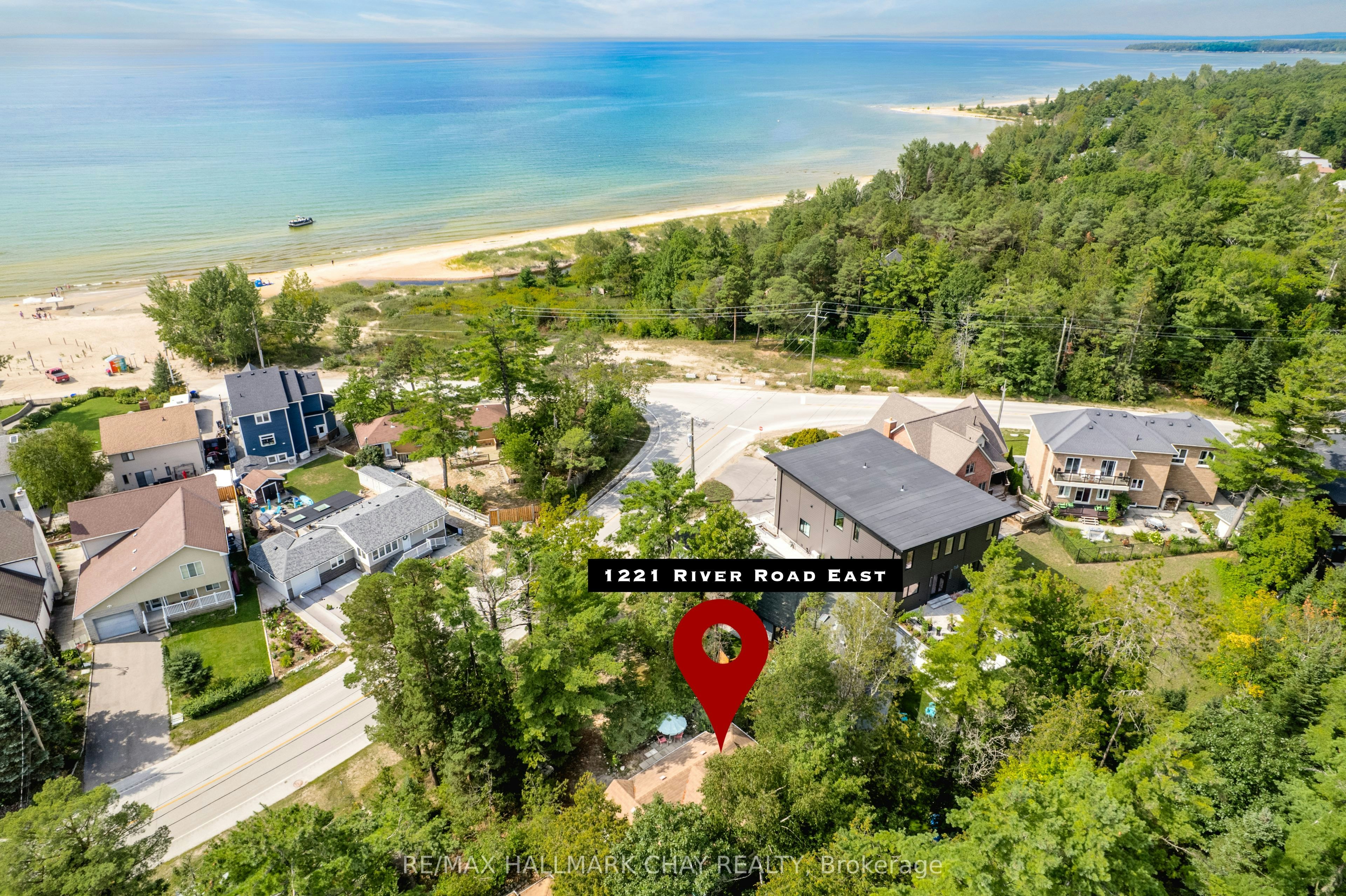 1221 River Road E, Wasaga Beach, ON, L9Z 2R7