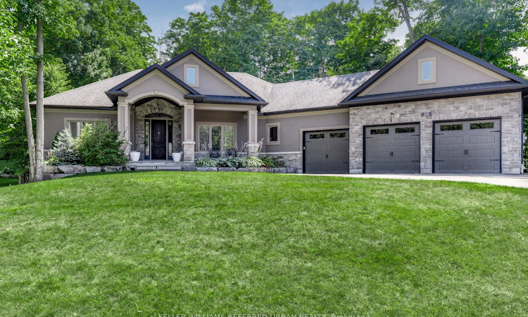 25 Heron Boulevard