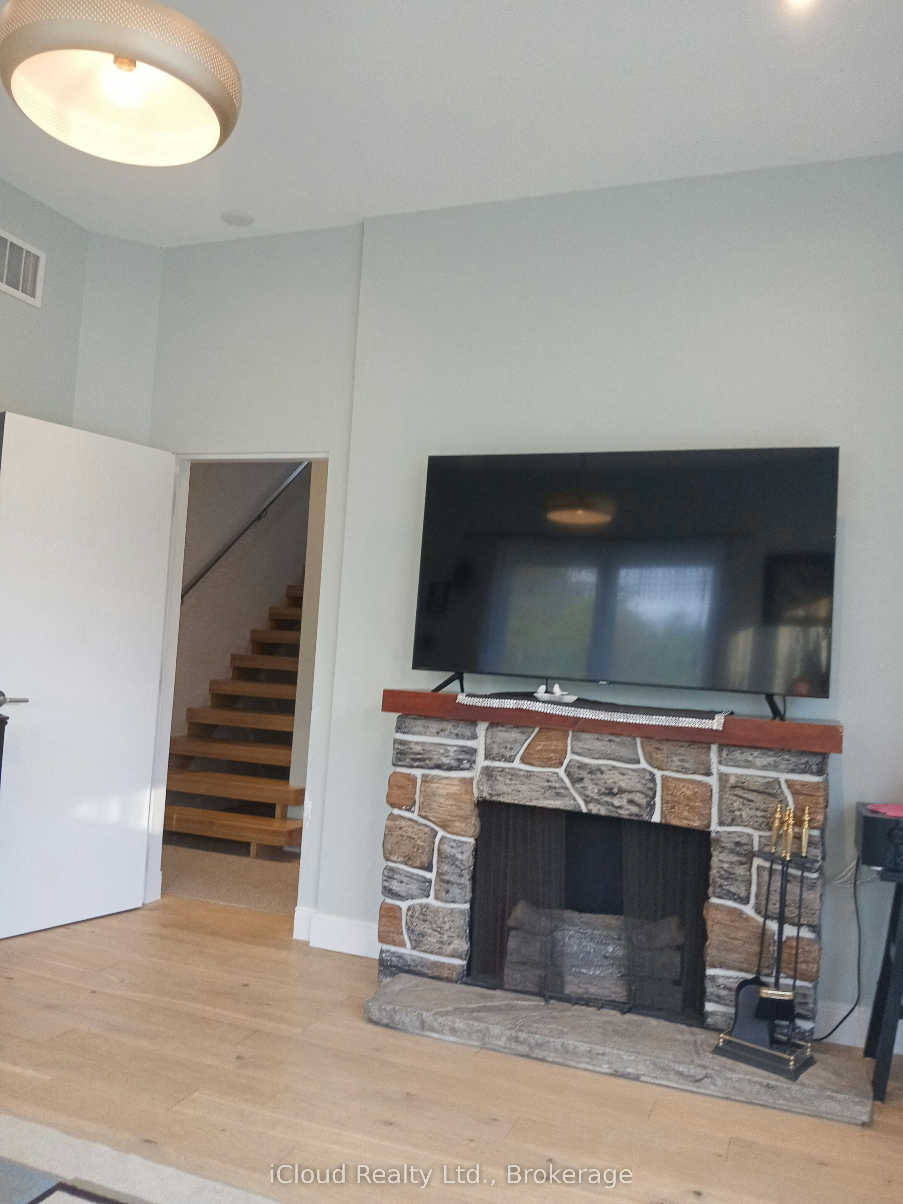 2216 Champlain Road, Tiny, ON, L9M 0C4 - 13