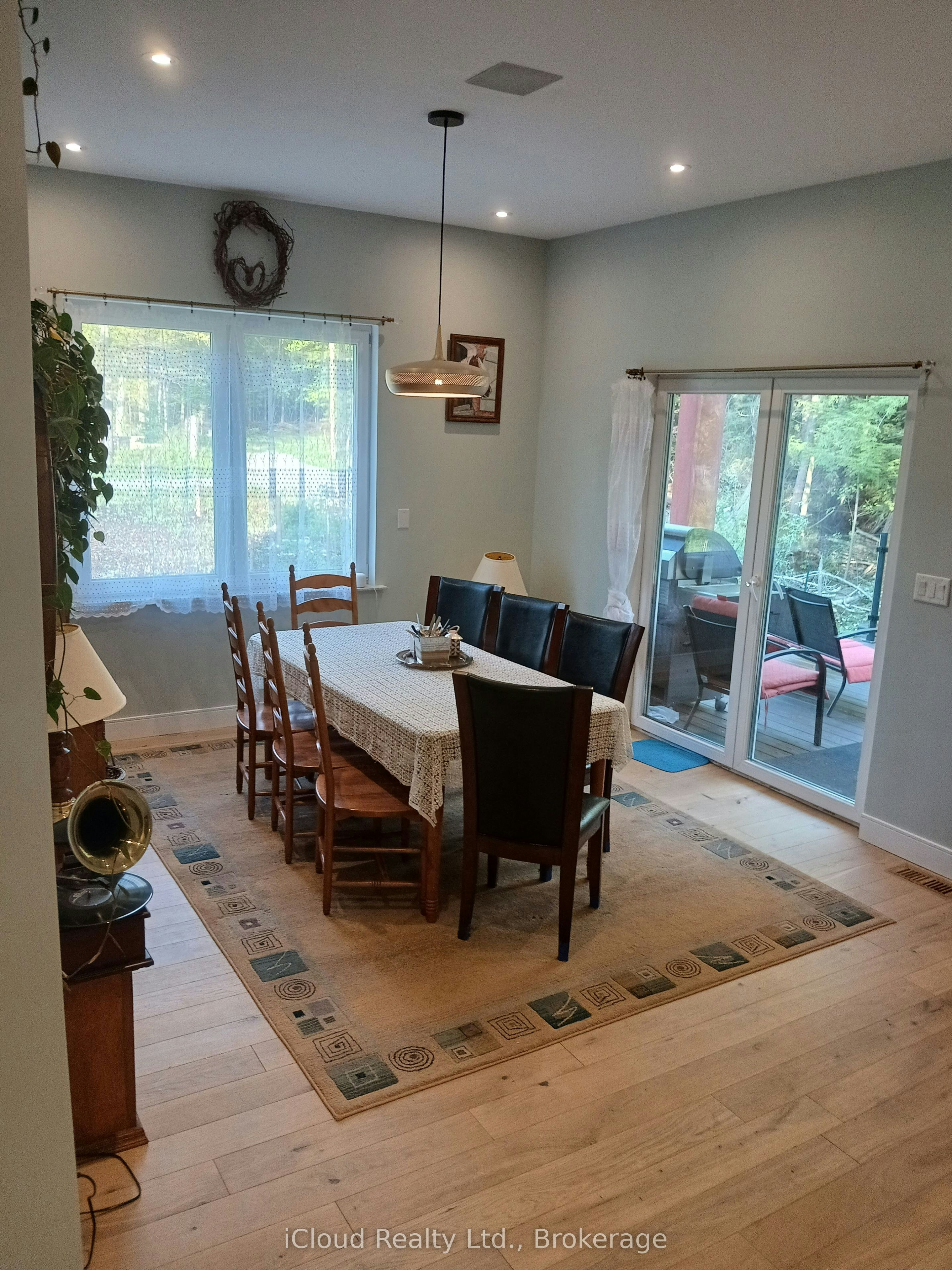 2216 Champlain Road, Tiny, ON, L9M 0C4 - 8