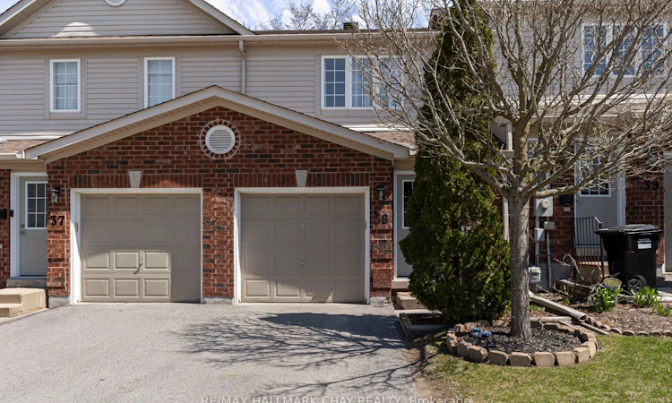 38-430 Mapleview Drive E
