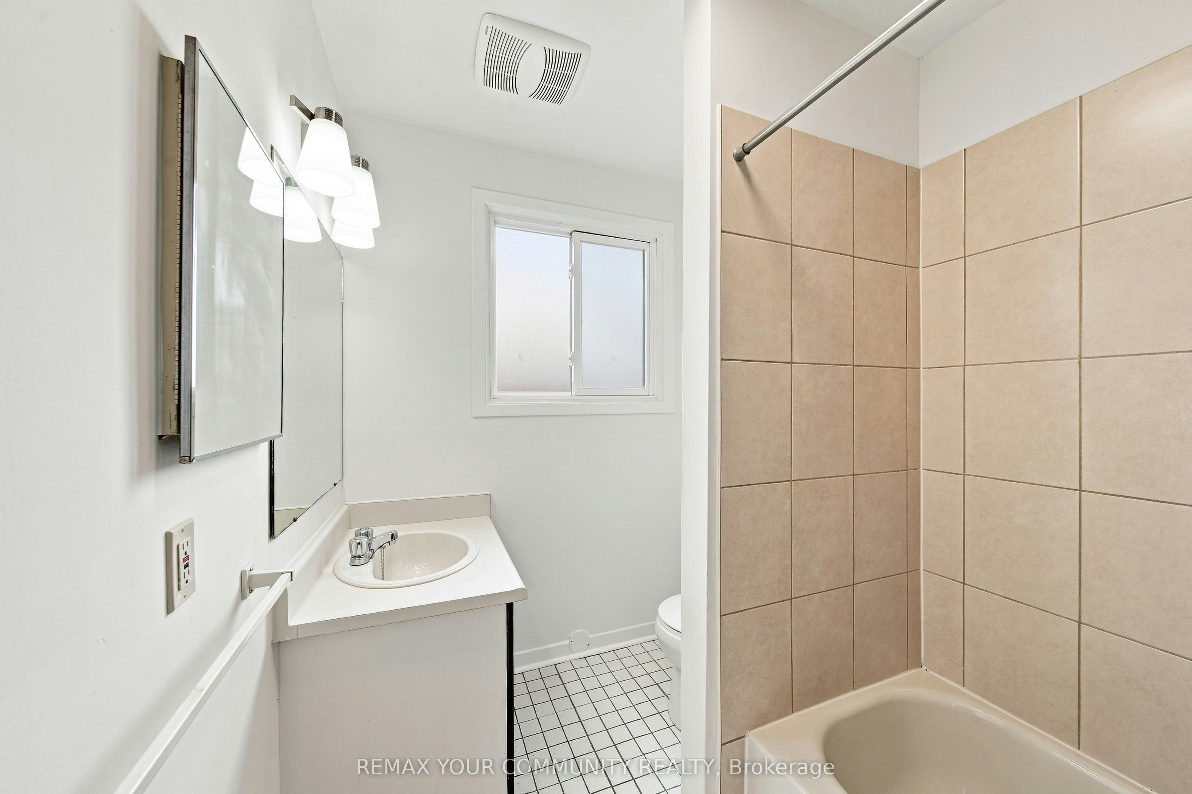233 Little Avenue, Barrie, ON, L4N 6L3 - 18
