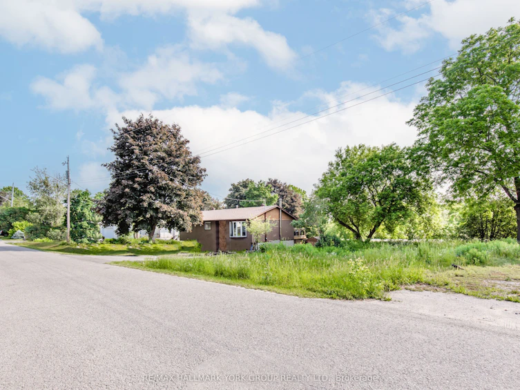 10 First Street, Orillia, ON, L3V 4A9 - 4