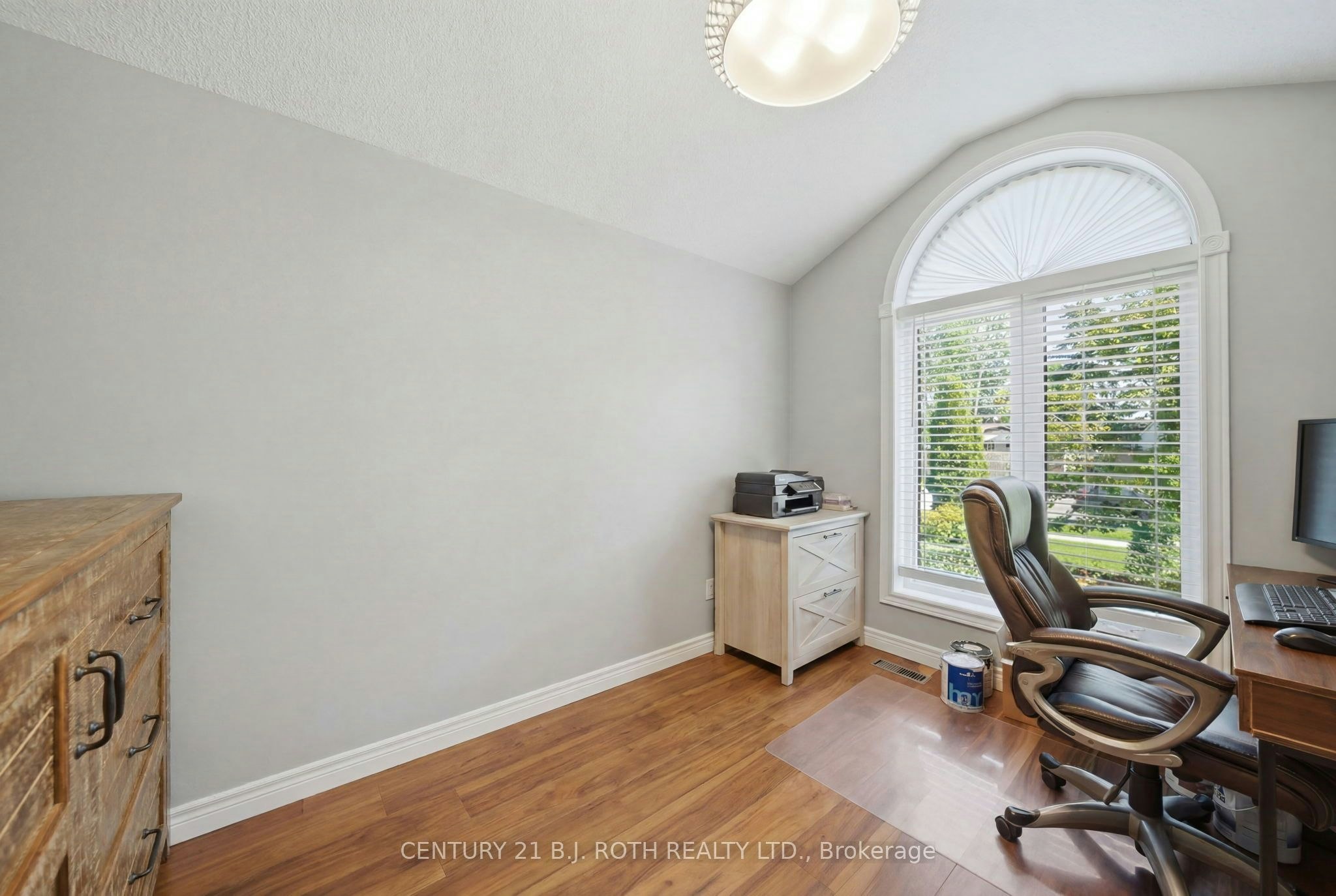 300 Cundles Road W, Barrie, ON, L4N 7C9 - 21