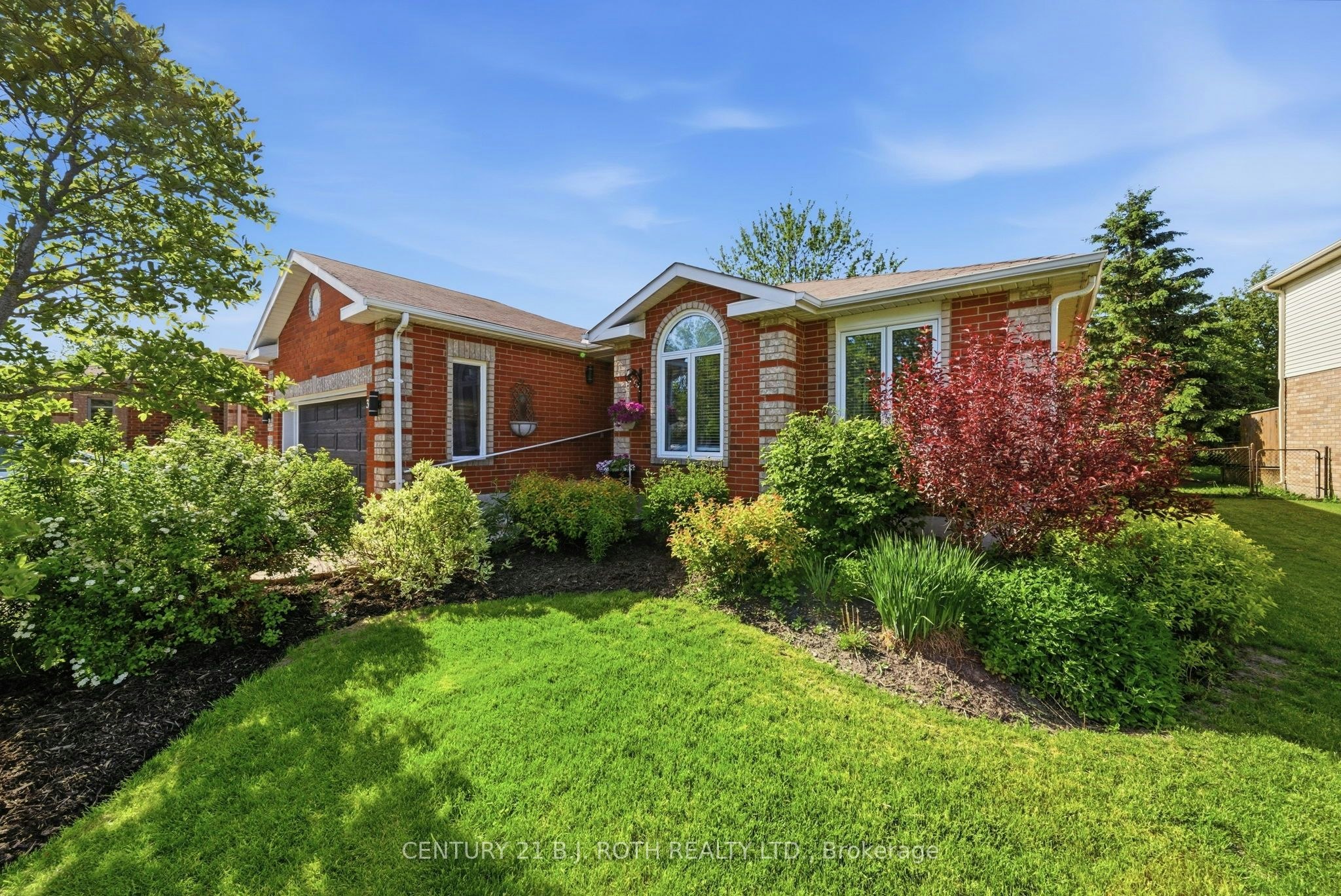 300 Cundles Road W, Barrie, ON, L4N 7C9 - 2