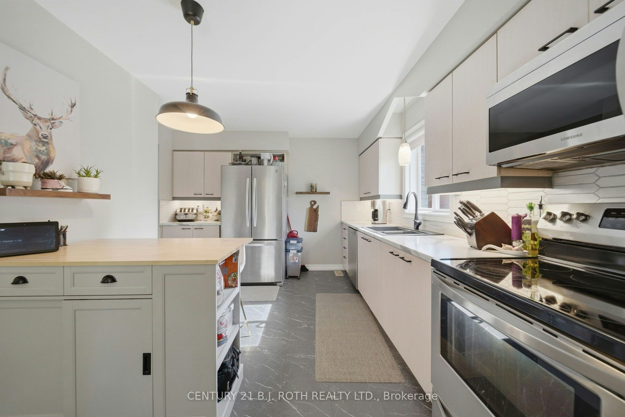 300 Cundles Road W, Barrie, ON, L4N 7C9 - 10