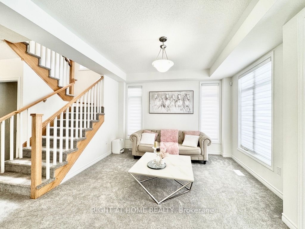 79 Calypso Avenue, Springwater, ON, L9X 2C5 - 6