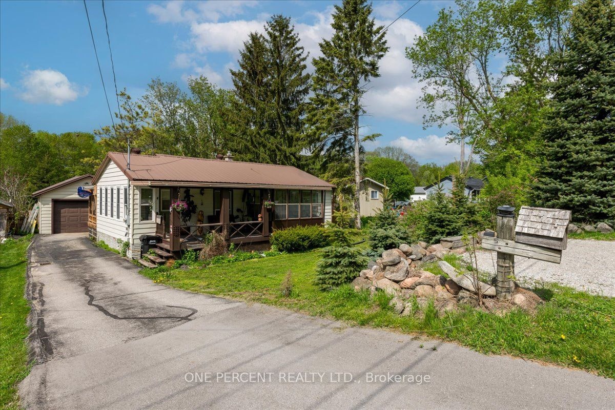 224 Foster Drive, Barrie, ON, L4N 3X8