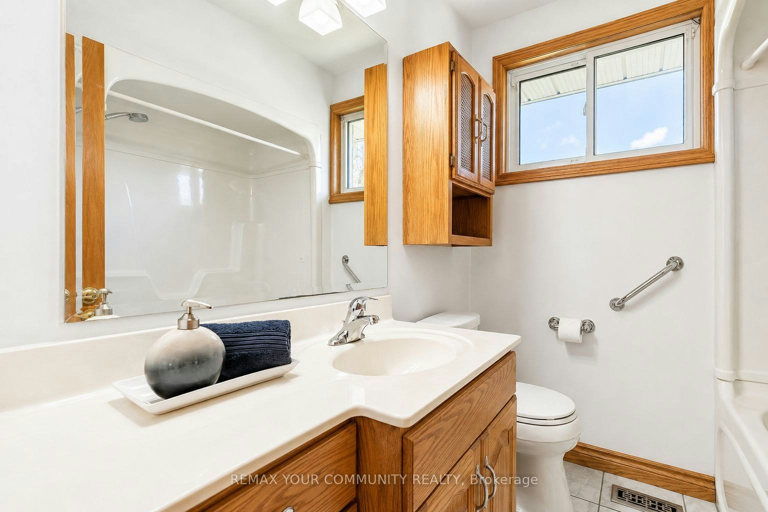 (Main floor)-212 Grove Street E, Barrie, ON, L4M 2P9 - 13