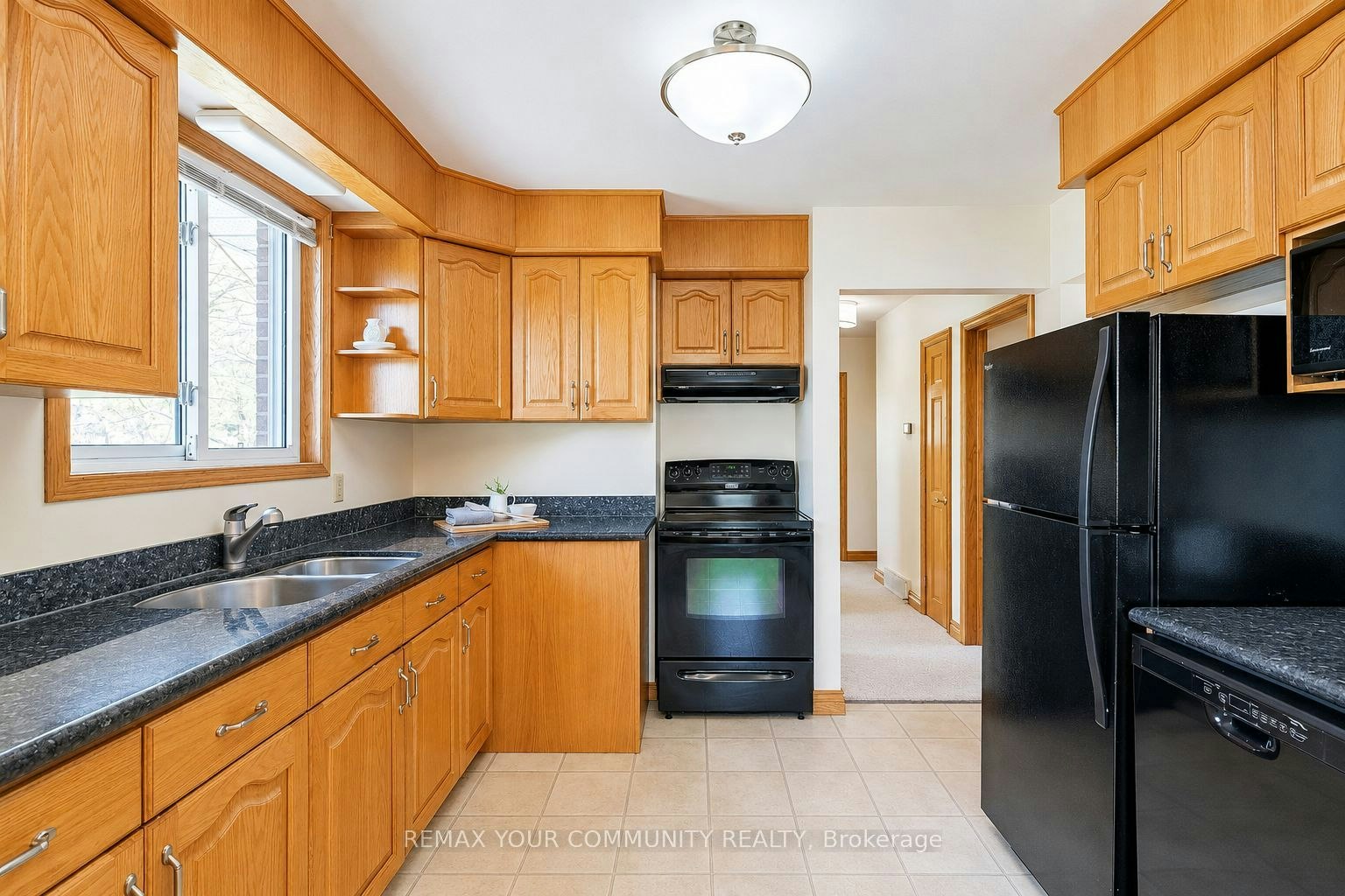 (Main floor)-212 Grove Street E, Barrie, ON, L4M 2P9 - 3