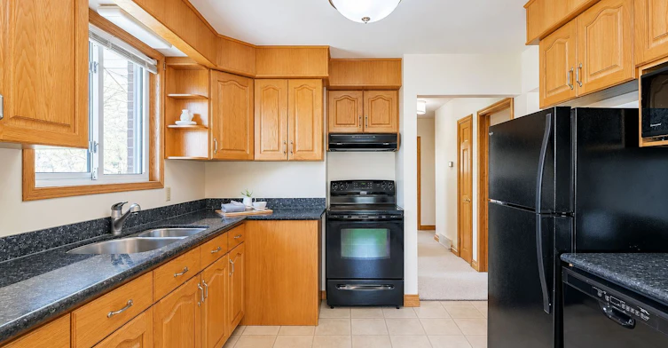 (Main floor)-212 Grove Street E, Barrie, ON, L4M 2P9 - 3