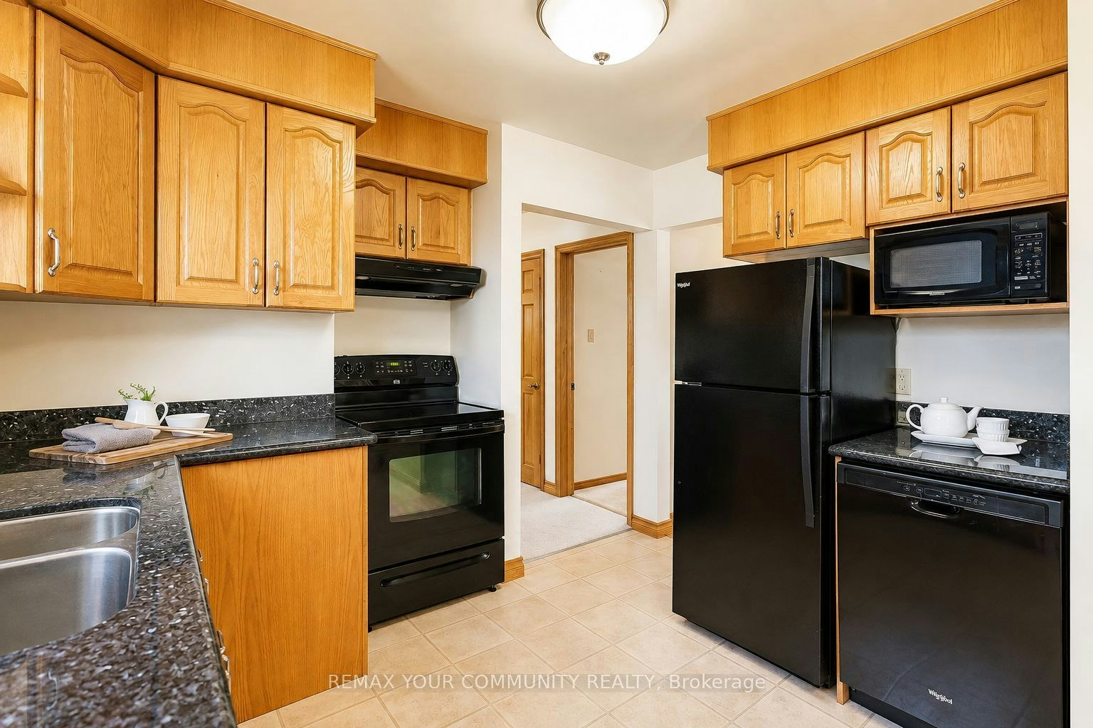 (Main floor)-212 Grove Street E, Barrie, ON, L4M 2P9 - 4