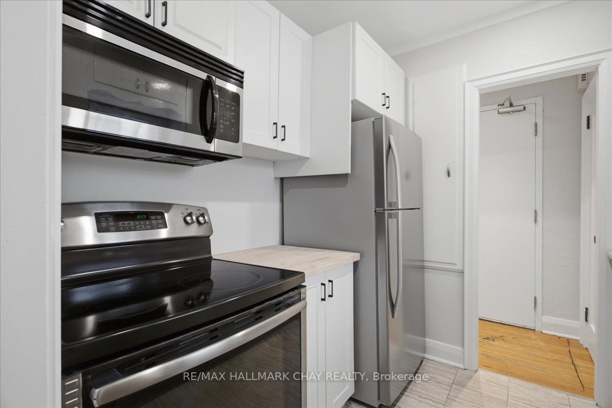 1-15 Parkside Drive, Barrie, ON, L4N 1W7 - 10