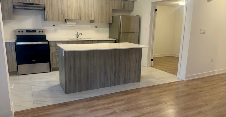 7 Wagon Lane, Barrie, ON, L9J 0V4 - 4