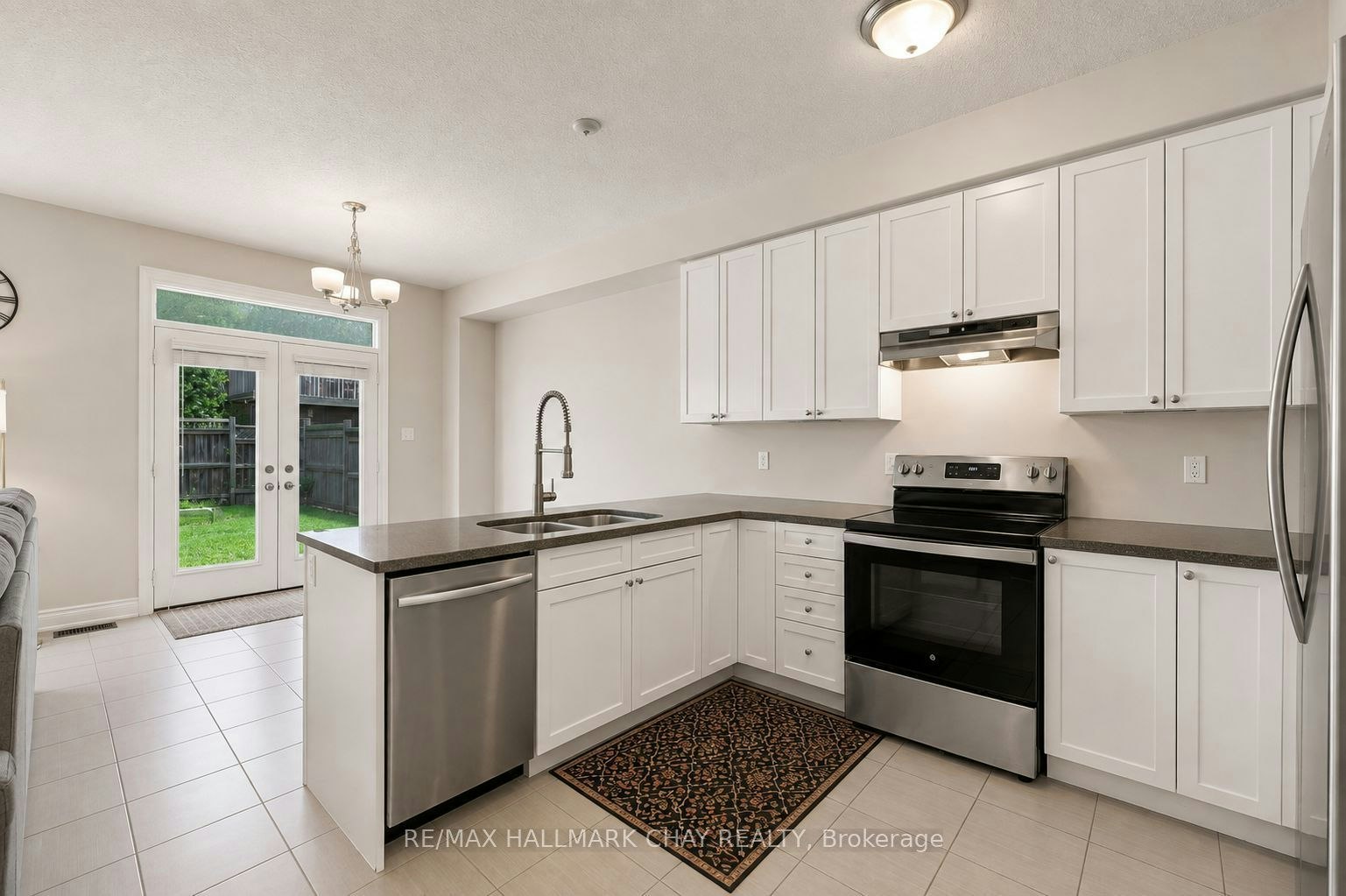 23 Nathan Crescent, Barrie, ON, L4N 0S5 - 11