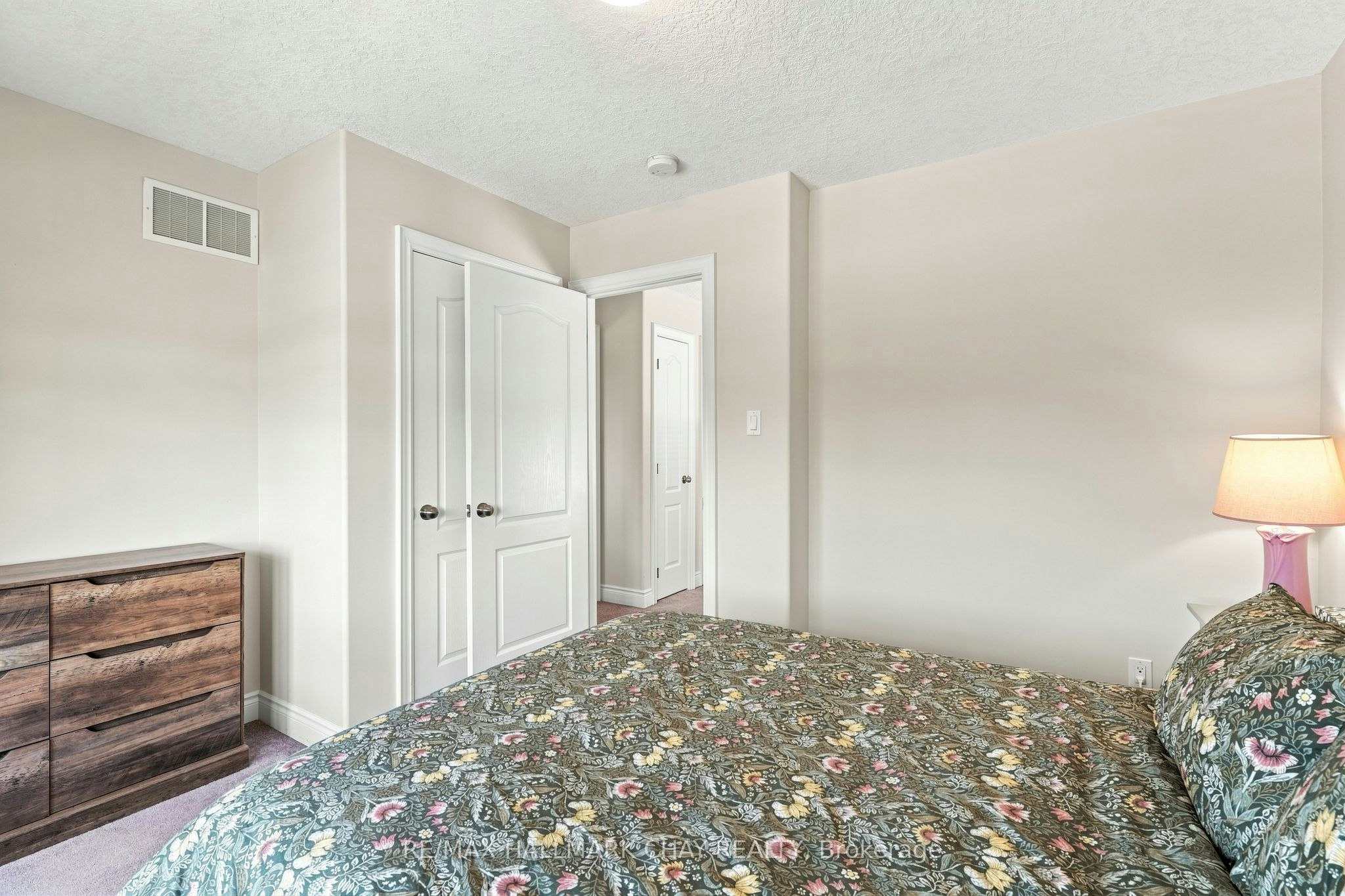23 Nathan Crescent, Barrie, ON, L4N 0S5 - 25