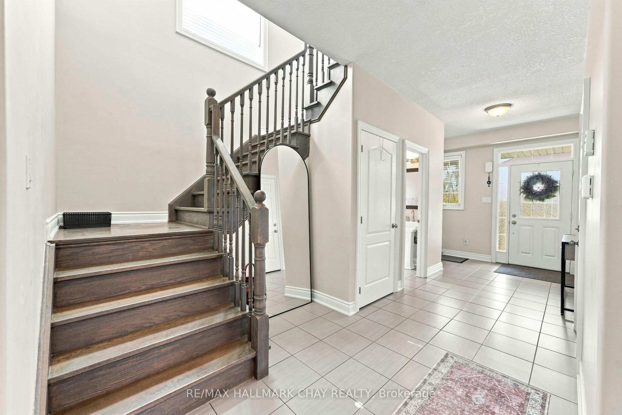 23 Nathan Crescent, Barrie, ON, L4N 0S5 - 9