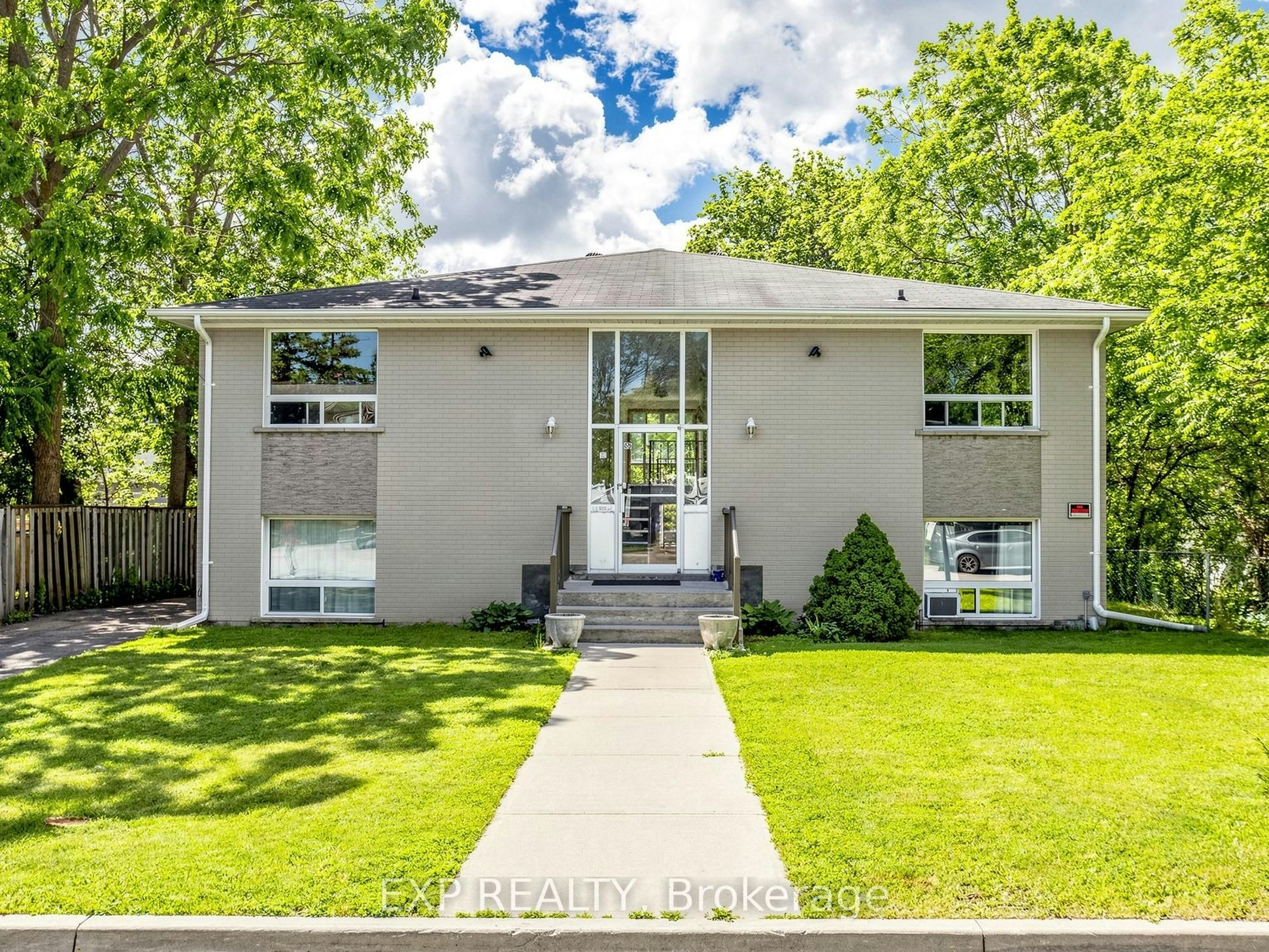 89 Donald Street, Barrie, ON, L4N 1E6
