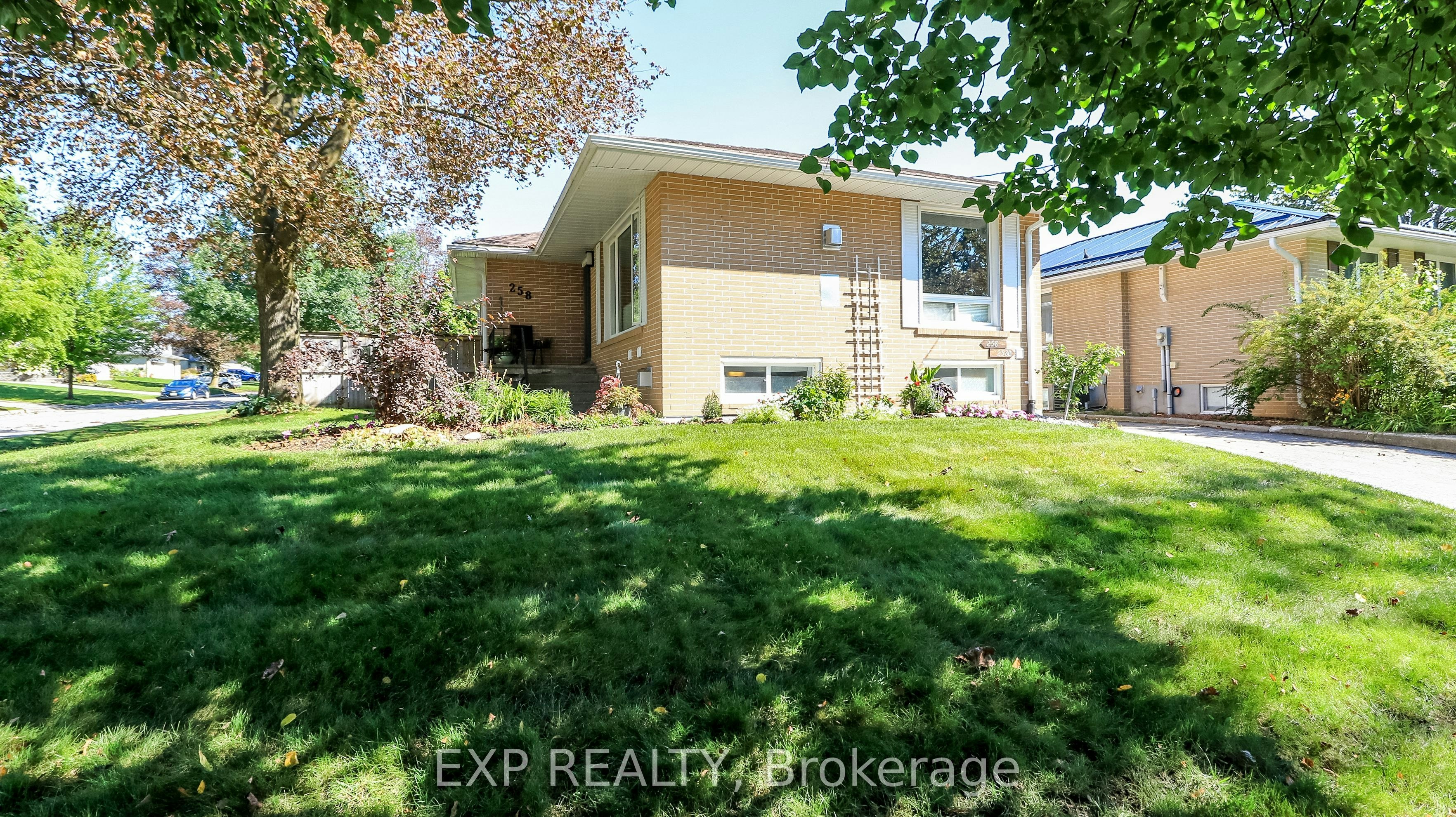 Basement-258 Napier Street, Barrie, ON, L4M 1X7 - 9