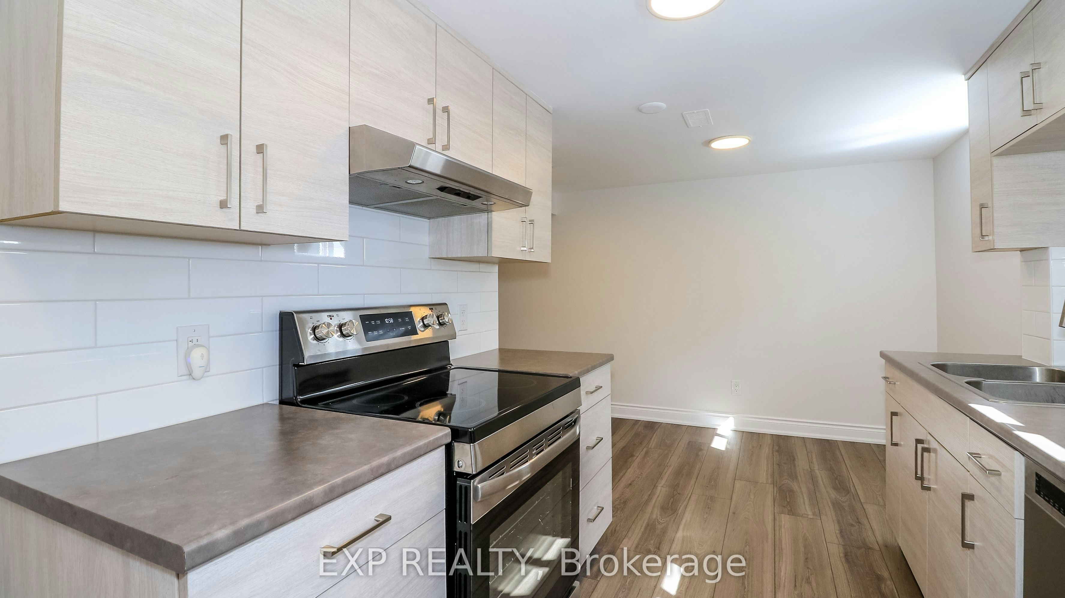 Basement-258 Napier Street, Barrie, ON, L4M 1X7 - 19