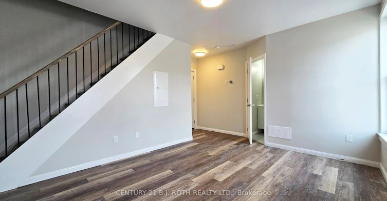 4-44 Front Street S, Orillia, ON, L3V 4S3 - 4