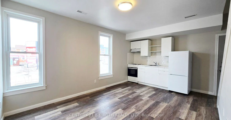 4-44 Front Street S, Orillia, ON, L3V 4S3