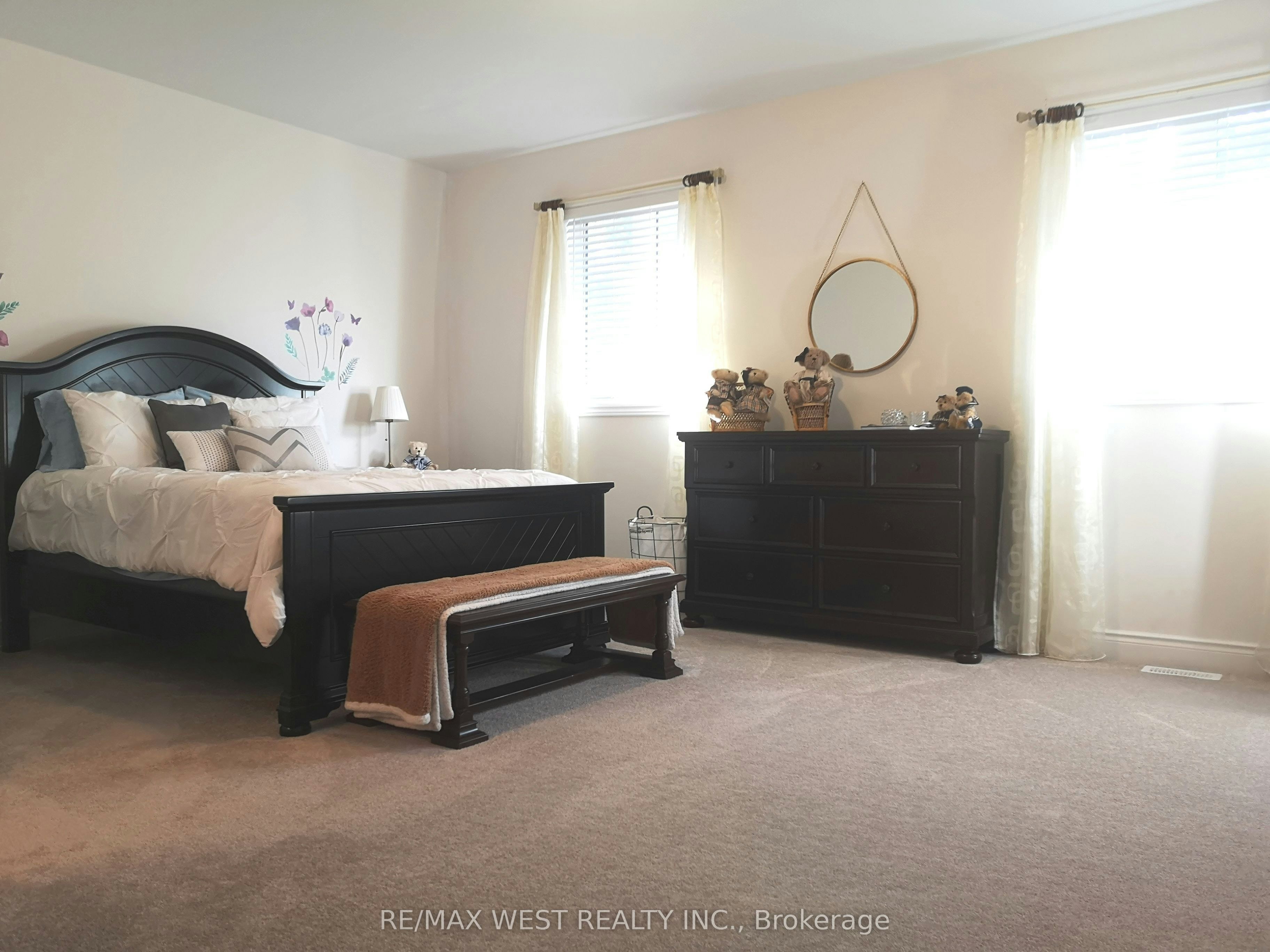 22 Farewell Avenue, Wasaga Beach, ON, L9Z 0H3 - 11