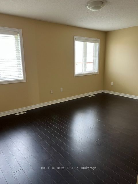 261 Kozlov Street, Barrie, ON, L4N 6R7 - 9