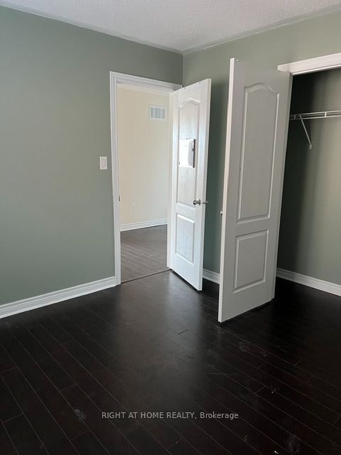 261 Kozlov Street, Barrie, ON, L4N 6R7 - 11