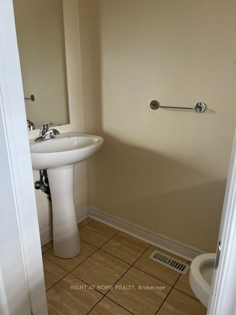 261 Kozlov Street, Barrie, ON, L4N 6R7 - 17