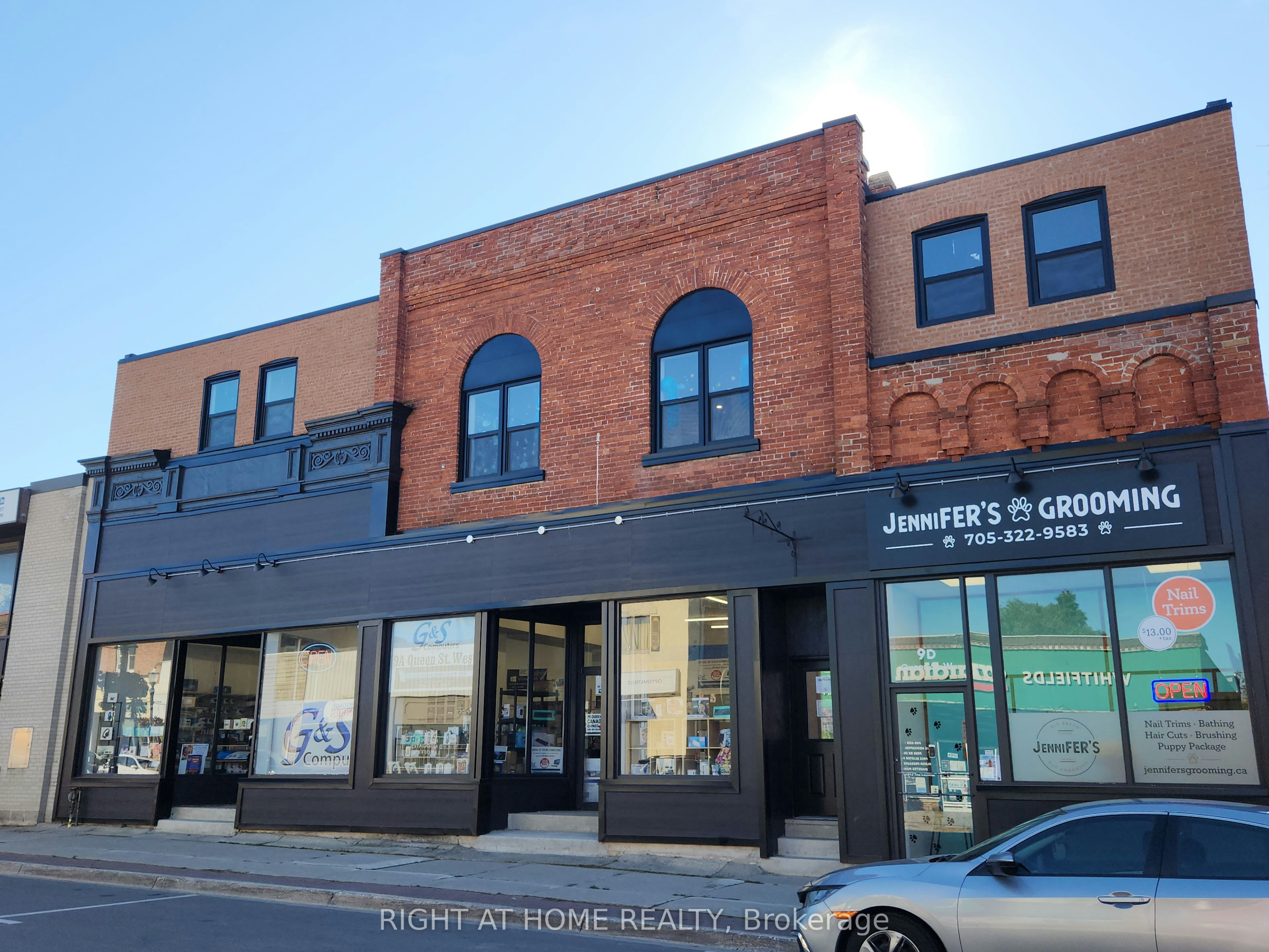 201-9 Queen Street W, Springwater, ON, L0L 1P0