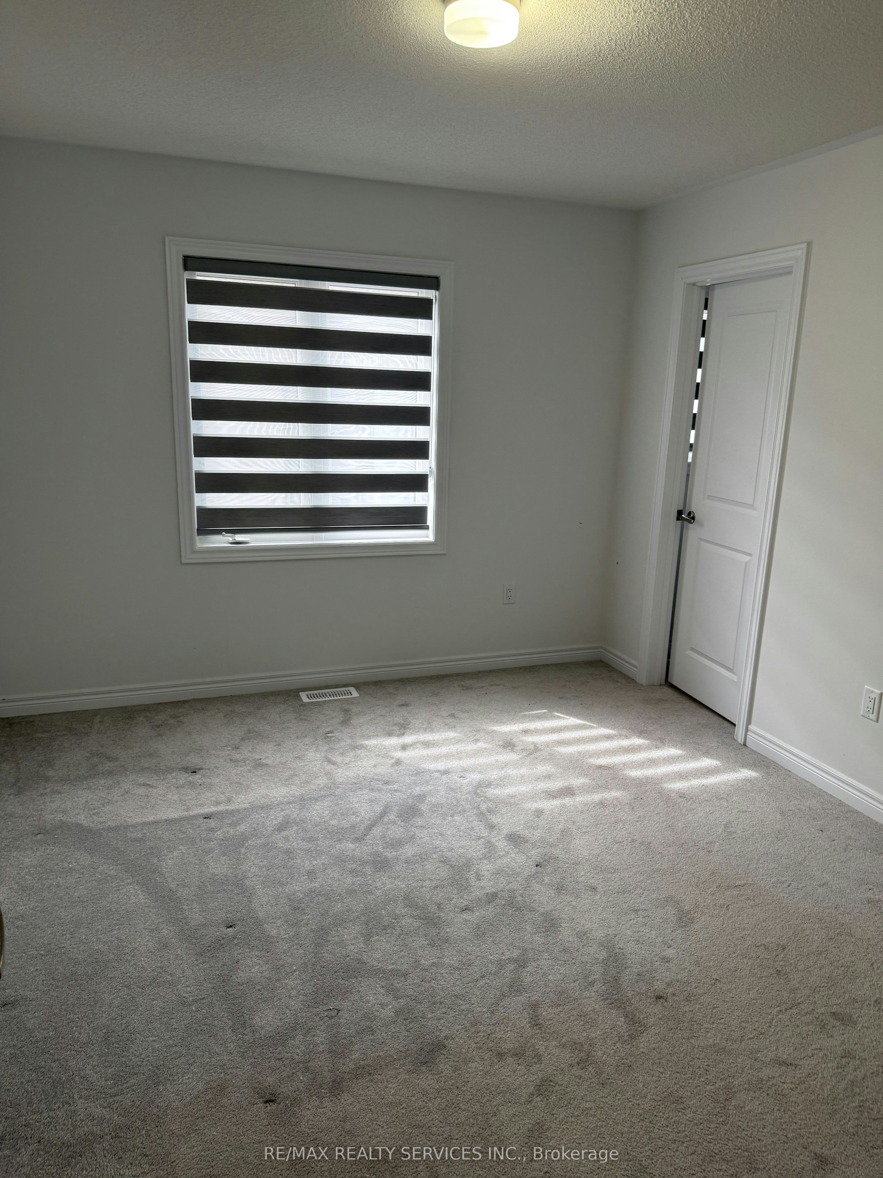 148 Thicketwood Avenue, Barrie, ON, L9J 0W8 - 21