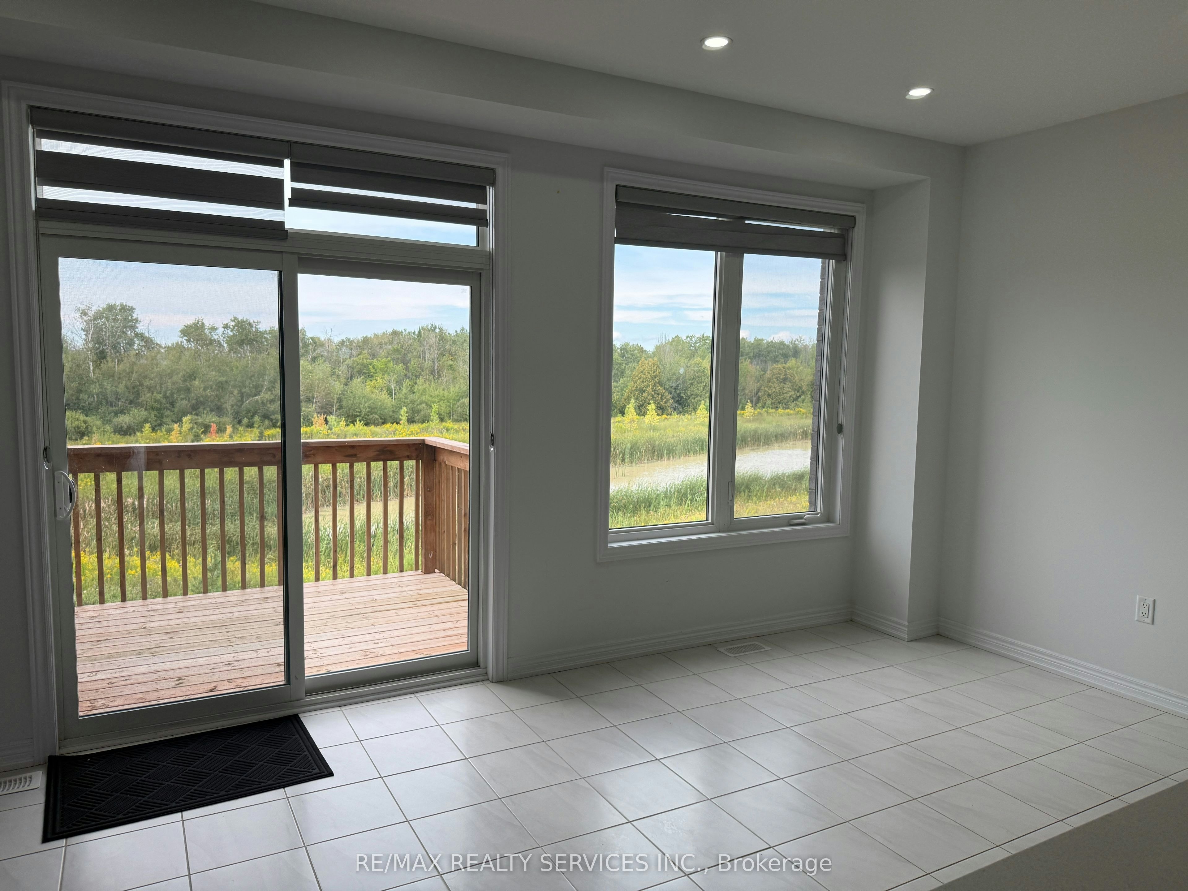 148 Thicketwood Avenue, Barrie, ON, L9J 0W8 - 10