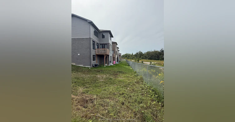 148 Thicketwood Avenue, Barrie, ON, L9J 0W8 - 28