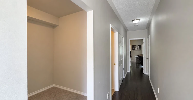 59 - Upper-175 Stanley Street, Barrie, ON, L4M 0G2 - 2
