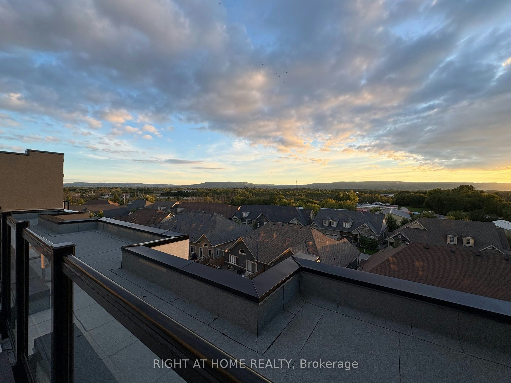 205-4 Kimberly Lane, Collingwood, ON, L9Y 5T6 - 26