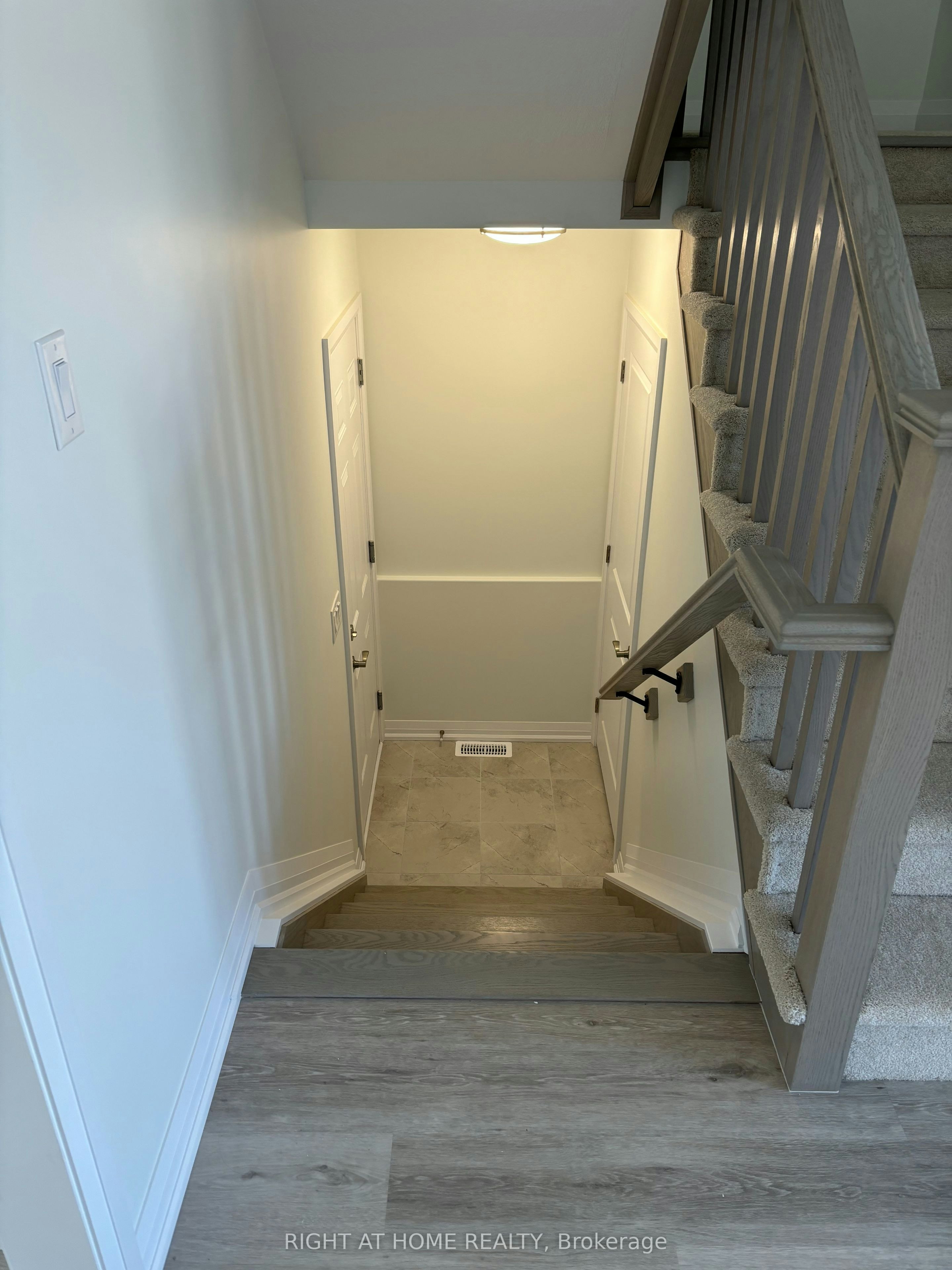 57 Copperhill Heights, Barrie, ON, L9S 2Z4 - 5