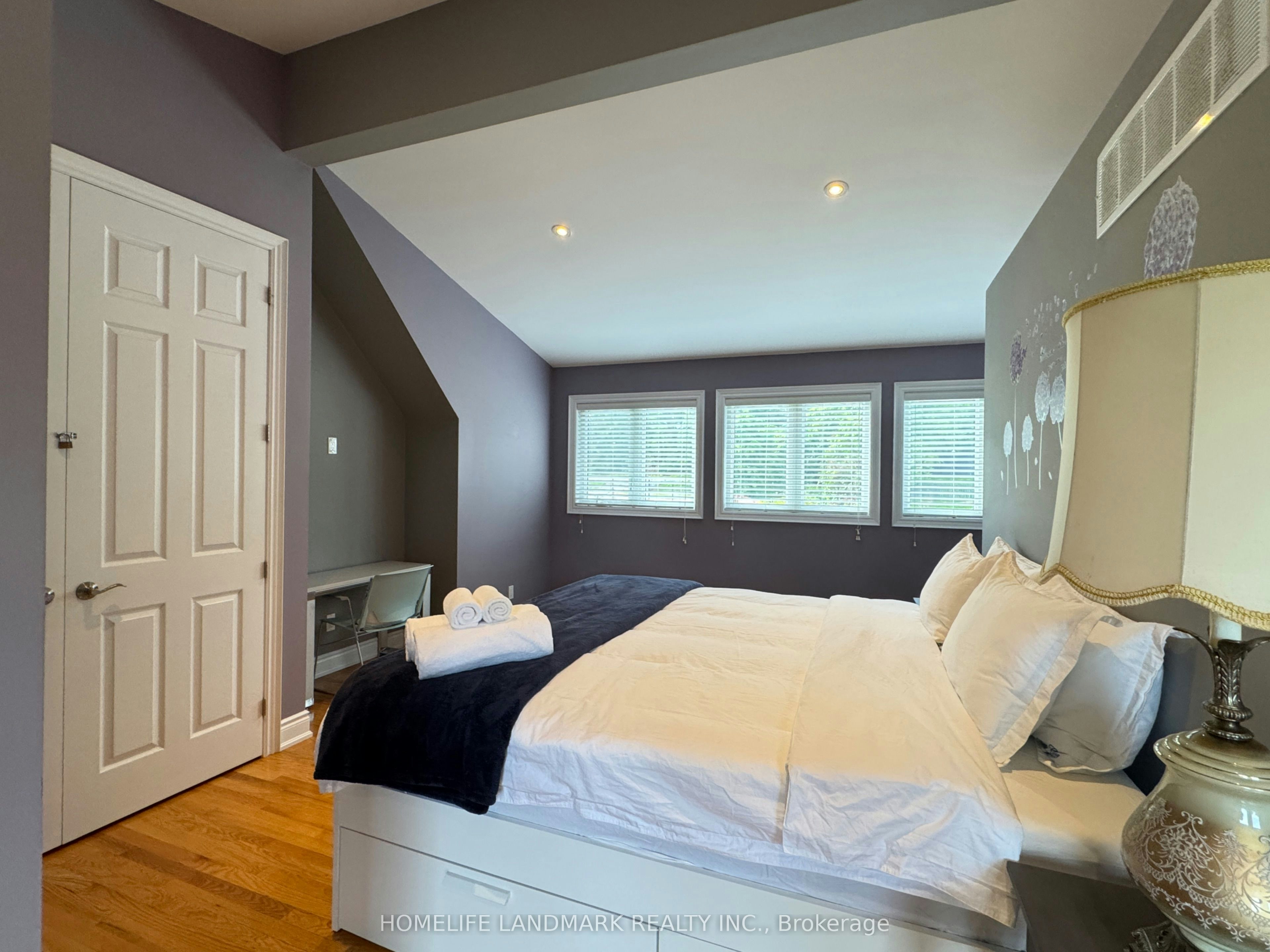 Upper-119 Blake Street, Barrie, ON, L4M 1K2 - 19