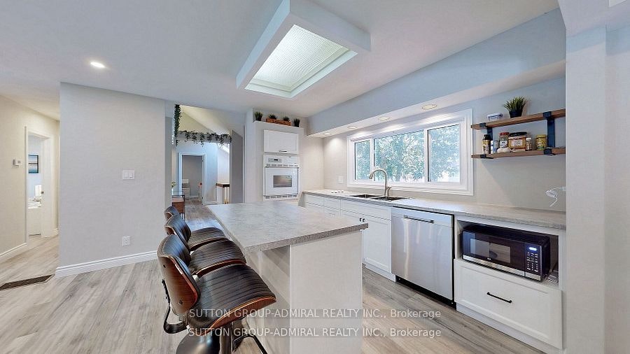 743 Broadview Avenue, Orillia, ON, L3V 6P1 - 6