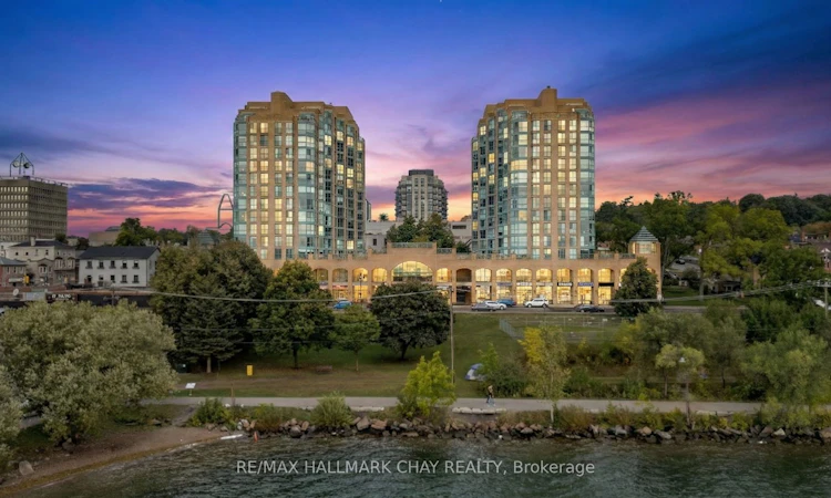 1003-140 Dunlop Street E