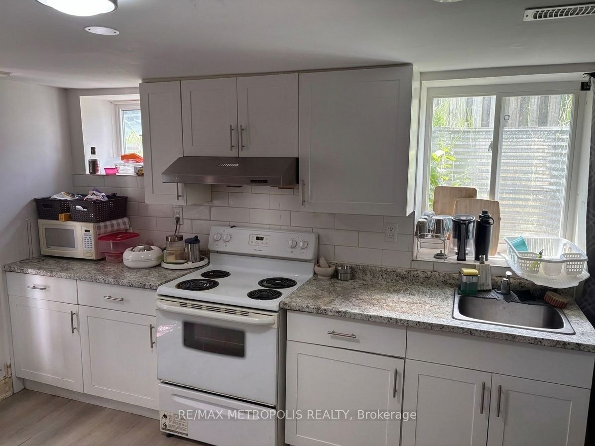 65 Gloria Street, Barrie, ON, L4N 5W5 - 12