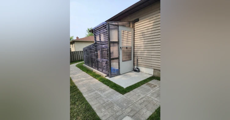 65 Gloria Street, Barrie, ON, L4N 5W5 - 2