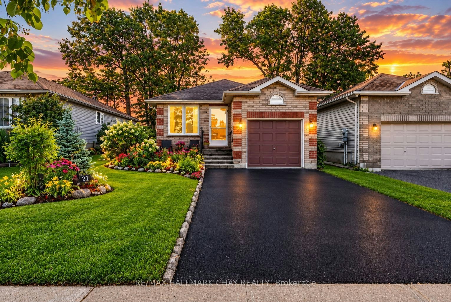 27 Masters Drive, Barrie, ON, L4M 6W4
