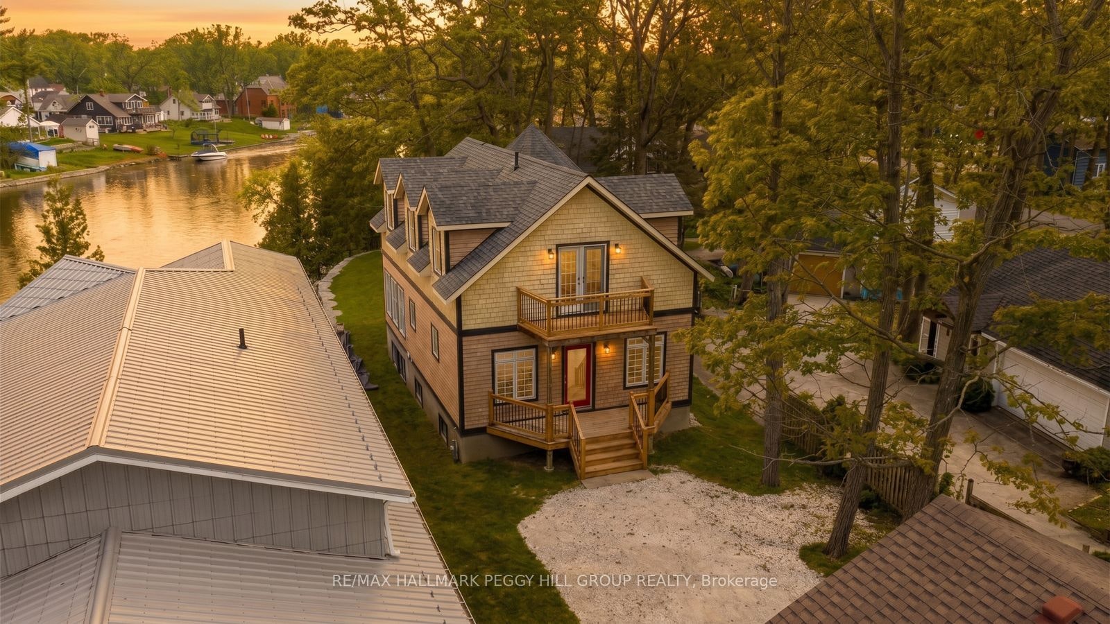 2026 River Road W, Wasaga Beach, ON, L9Z 2W1
