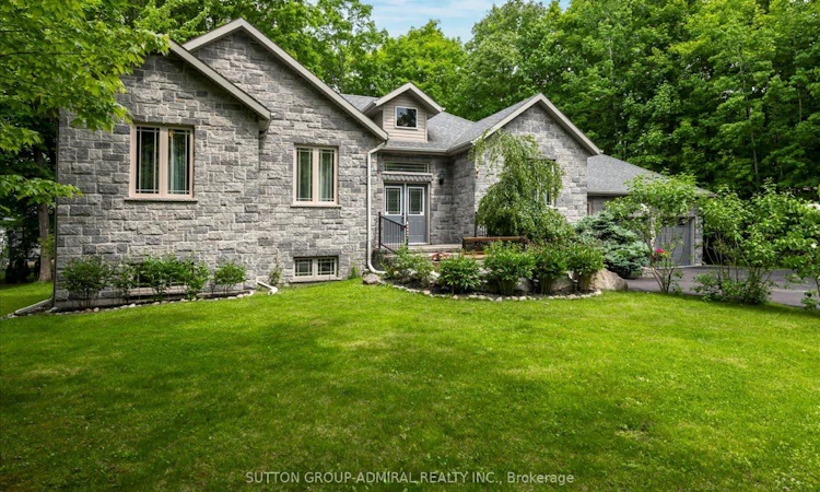 79 Forest Circle